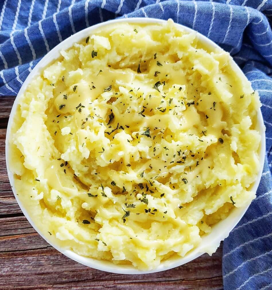 mashed potatoes with parsley