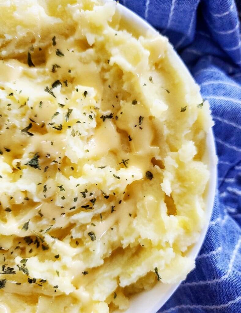 mashed potatoes close up