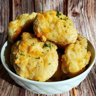 Cheddar Bay Biscuits